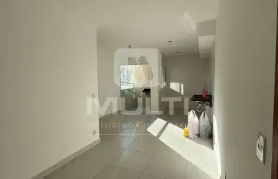 Apartamento com 2 quartos para alugar em Laranjeiras, Uberlândia 