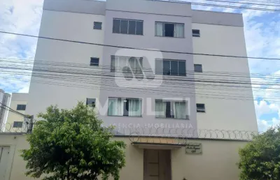 Apartamento com 2 quartos para alugar no Jardim Patrícia, Uberlândia 