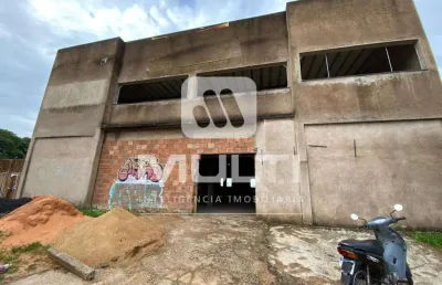 Prédio para alugar no Santa Mônica, Uberlândia 