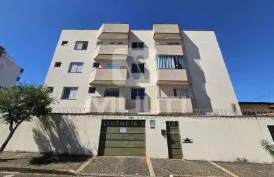 Apartamento com 2 quartos para alugar no Santa Mônica, Uberlândia 
