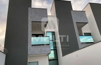 Casa com 2 quartos à venda no Novo Mundo, Uberlândia 