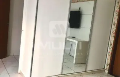 Casa com 3 quartos à venda no Jardim Patrícia, Uberlândia 