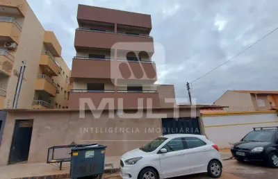 Apartamento com 2 quartos à venda no Santa Mônica, Uberlândia 