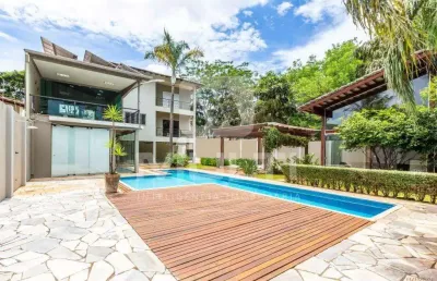 Casa com 3 quartos à venda na Cidade Jardim, Uberlândia 
