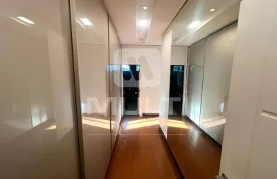 Casa com 3 quartos para alugar no Jardim Karaíba, Uberlândia 
