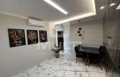 Apartamento com 2 quartos para alugar no Marta Helena, Uberlândia 