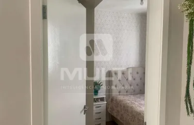 Apartamento com 2 quartos para alugar em Gávea Sul, Uberlândia 