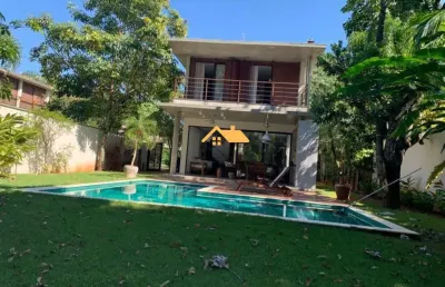 Frente ao mar- locacao de temporada, exclusivo de maresias, são sebastião-sp: 4 quartos, 4 suítes, 3 salas, 5 banheiros, 4 vagas, 300m².
