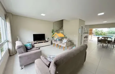 Casa com 4 quartos para alugar no Juquehy, São Sebastião 