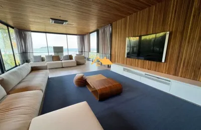 Casa em condomínio de luxo na baleia, são sebastião-sp: 6 quartos, 6 suítes, 3 salas, 6 banheiros, 3 vagas e 400m² de área. venda ou locação!