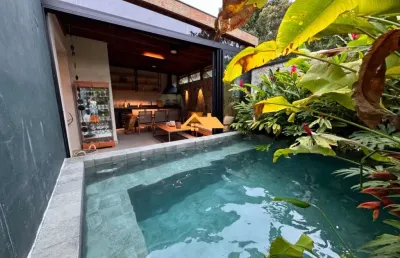Casa com 2 quartos à venda no Camburi, São Sebastião 