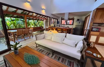 Casa de luxo em condomínio à venda em camburi, são sebastião-sp: 5 quartos, 3 suítes, 4 banheiros, 3 vagas, 188m².
