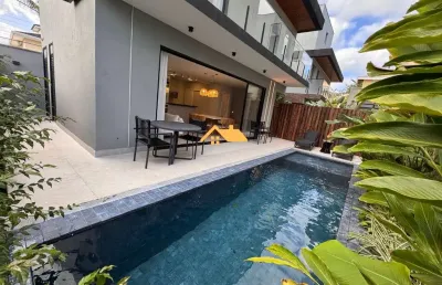 Casa em condomínio à venda em juquehy, são sebastião-sp: 3 quartos, 3 suítes, 2 salas - imperdível!