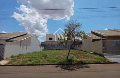 Terreno 303,75m² plano com 13,50 metros de frente à venda, jardim eldorado, marialva, pr
