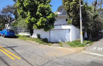 Linda casa triplex para venda possui 540 m² com 4 quartos 2 suítes piscina na vila oliveira