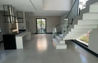 Ótimo sobrado no condomínio bella cittá fazenda rodeio para venda com 229 m² com 3 suítes piscina