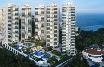 Maravilhoso apartamento no condomínio tortugas vista livre para o mar com 224 m² com 4 suítes