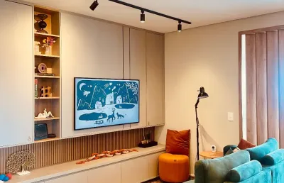 Maravilhoso apartamento mobiliado damebe duetto para venda possui 84 m² frente praça no último andar
