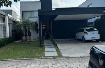 Maravilhosa casa térrea no condomínio veredas com 160 m² com piscina e área gourmet