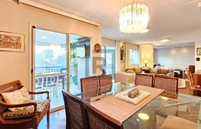 Apartamento de 172m², com 3 suítes e 3 vagas na vila romana