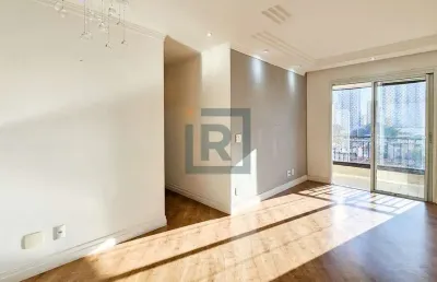 Apartamento de 60m², com 2 dormitórios, sendo 1 suíte e 1 vaga na vila romana.