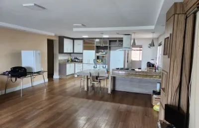 Casa comercial à venda na rodovia br-277 curitiba ponta grossa, 197, rondinha, campo largo por r$ 1.700.000