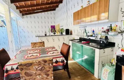 Casa com 3 quartos para alugar na Rua Capitão Bento Costa, 51, Novo Aleixo, Manaus