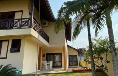 Casa para venda em joinville, santo antonio, 5 dormitórios, 1 suíte, 4 banheiros, 2 vagas