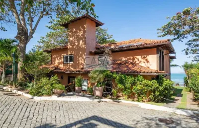 Maravilhosa casa 5 quartos frontal mar praia de geribá armação de búzios