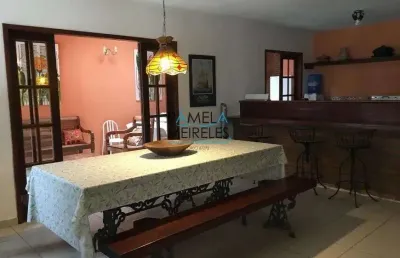Excelente casa 5 quartos em condomínio fechado a pouco passos da praia de geriba armação dos búzios