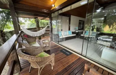 Casa 4 quartos  4 suítes 100m da praia da ferradura armação de búzios