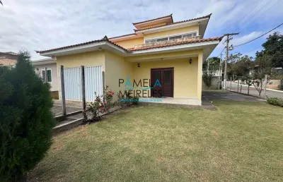 Ótima casa 3 quartos em condomínio vila verde rasa armação de búzios