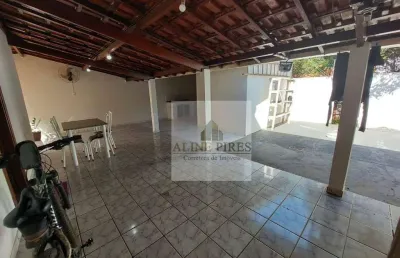 Casa com 3 quartos à venda na Rua Carlos de Campos, Dona Amélia, Araçatuba