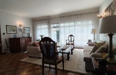 Casa com 3 quartos à venda na Rua Montevidéu, Bela Aliança, São Paulo
