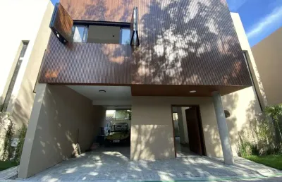 Casa em condomínio fechado com 3 quartos à venda na Rua Papoula, 1, Camburi, São Sebastião