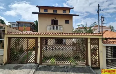Casa com 4 quartos para alugar na Vila Maria Alta, São Paulo 