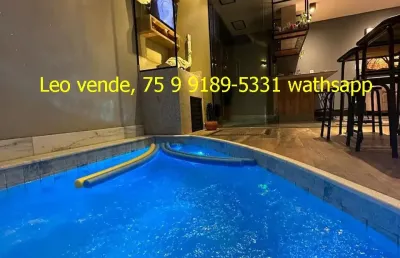 Linda casa sim, 2 suítes,piscina, goumert, energia solar