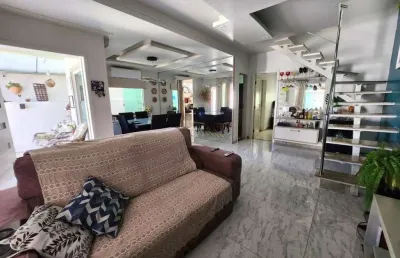 Casa com 4 quartos à venda na Avenida Praia de Itapoan, 08, Vilas do Atlantico, Lauro de Freitas