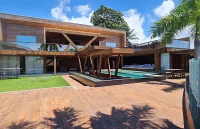 Casa em condomínio fechado com 5 quartos à venda na Avenida Praia de Itapoan, 36, Vilas do Atlantico, Lauro de Freitas