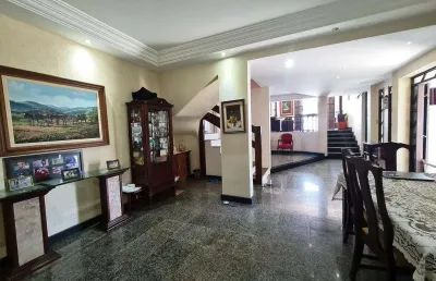 Casa com 4 quartos à venda na Avenida Praia de Itapoan, 12, Vilas do Atlantico, Lauro de Freitas