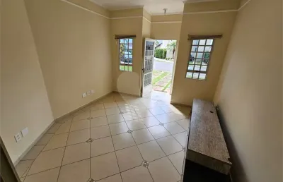 Condomínio com 3 quartos à venda em villaggio di itaici - sp