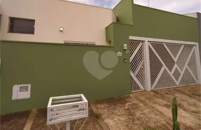 Casa com 3 quartos à venda na Francisco Alves De Lima, Centro, Adamantina