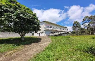 Galpão para locação com 843m2 e àrea total de 17.501m2  no bairro aeroporto