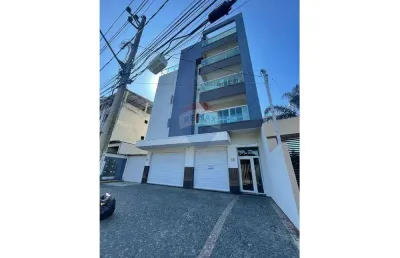 Loja comercial grande e moderna no bairro aeroporto, próxima ao estádio municipal