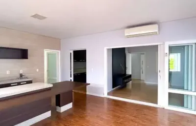 Casa no condomínio village do cerrado para venda e locação com 2 quartos, sendo 2 suítes, 204m²