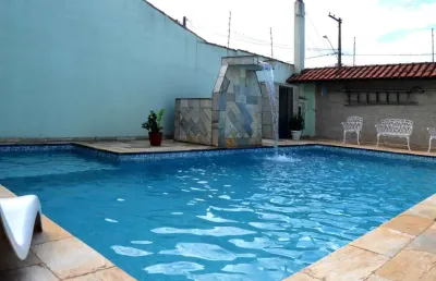 Espetacular sobrado para venda em tupy com 5 quartos, sendo 5 suítes, 258m²