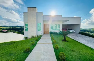 Linda casa pronta para financiar no residencial cambarah!