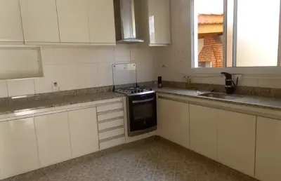 Casa em condomínio 3 dormitórios, 1 suíte 3 vagas, mansões do lago