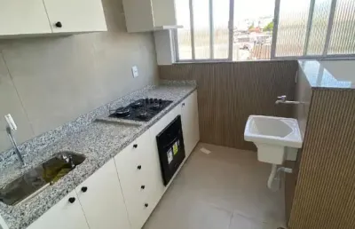 Apartamento com 2 quartos para alugar na Rua Doutor Télio Barreto, fundos, Centro, Macaé
