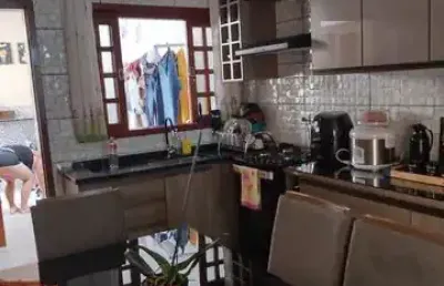 Excelente casa em rua tranquila agende já sua visita